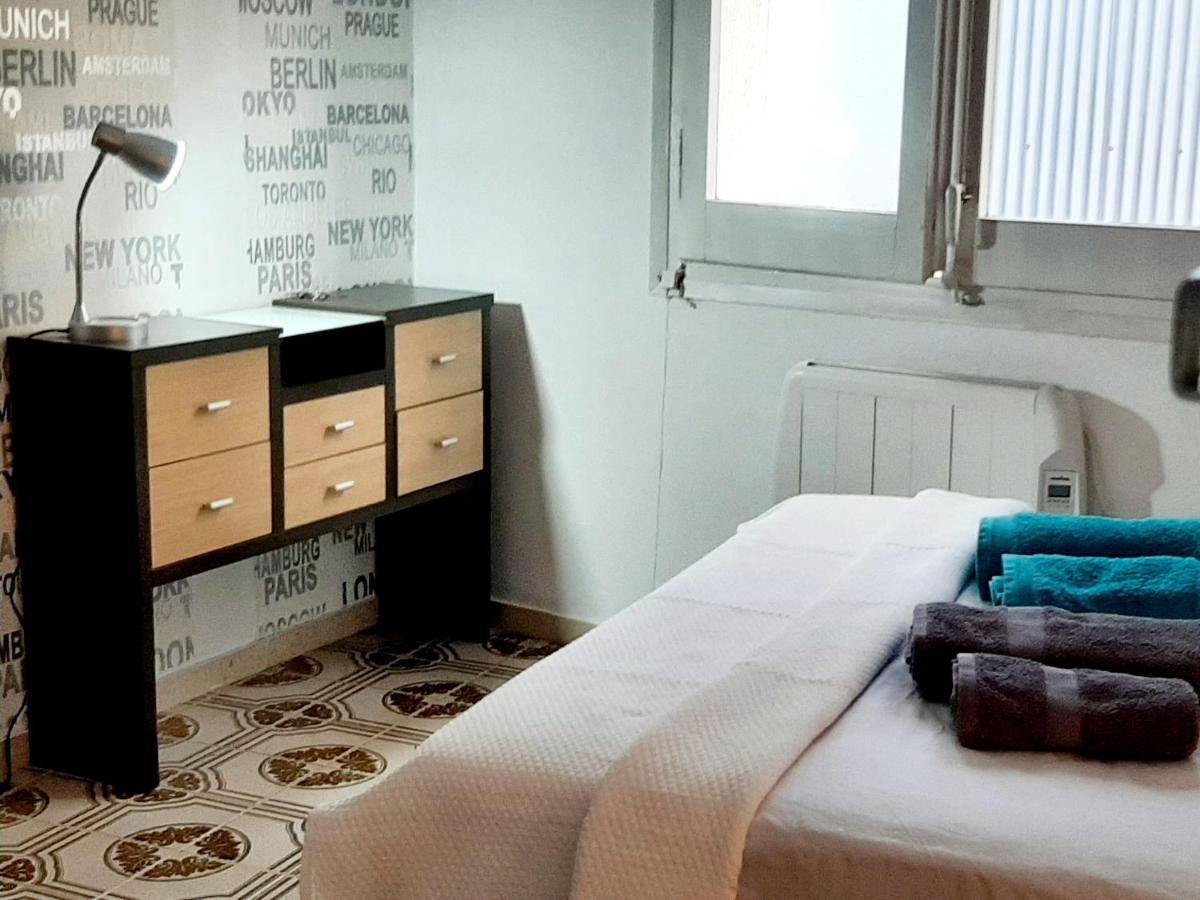 Habitación en casa particular Zona Tranquila Y Cultural Tarragona